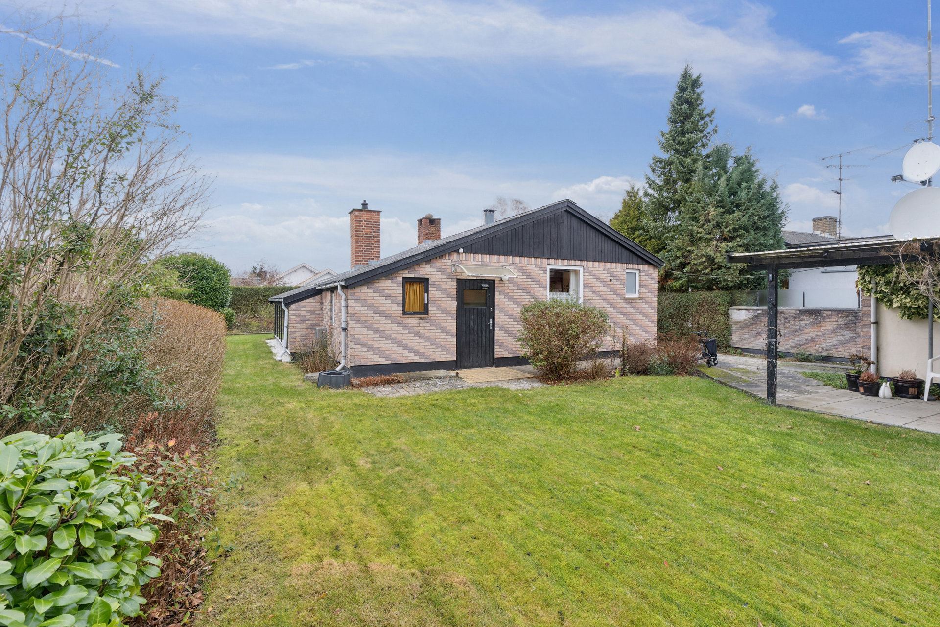 Graf med nøgletal og udvikling for 2650 Hvidovre