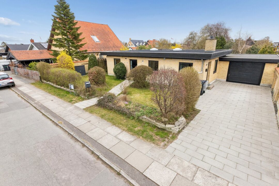 Graf med nøgletal og udvikling for 2770 Kastrup
