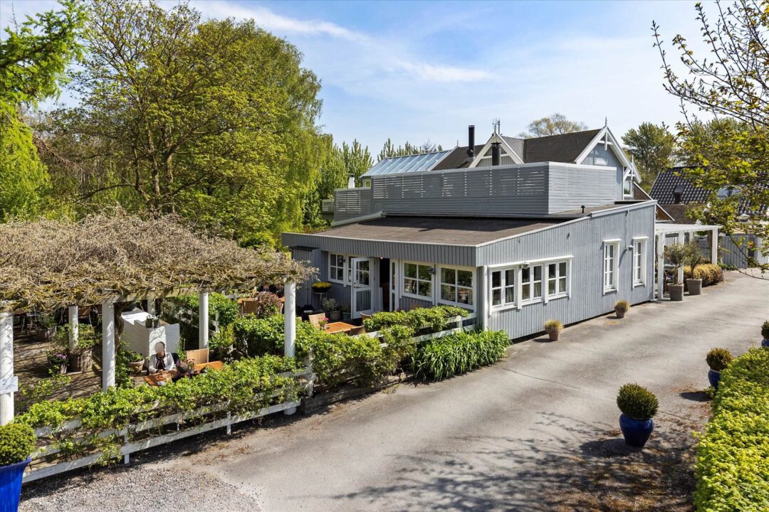 Graf med nøgletal og udvikling for 2791 Dragør