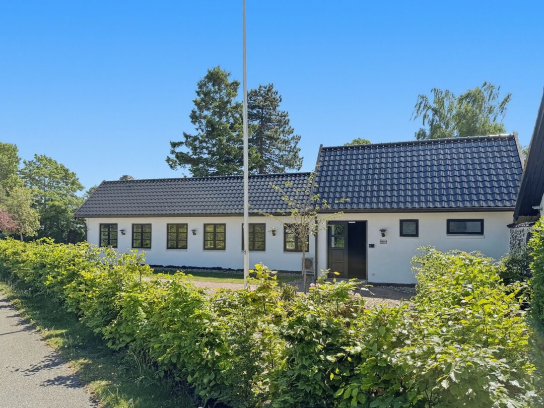 Graf med nøgletal og udvikling for 4040 Jyllinge