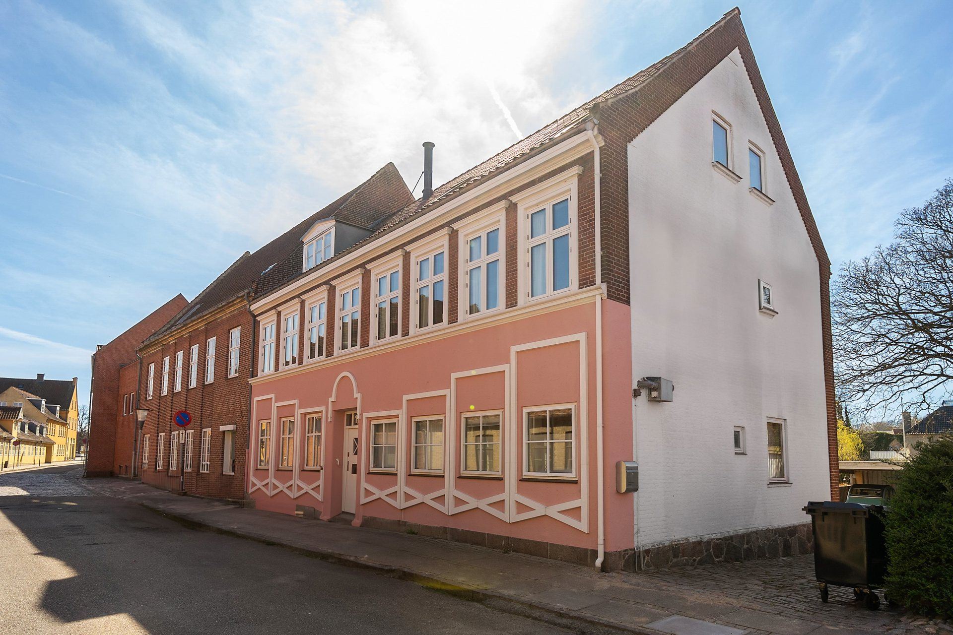 Graf med nøgletal og udvikling for Maribo 4930